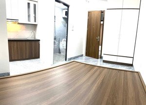 bán căn ccmini, đình thôn , 55m , 6tầng , 15 phòng , dòng tiền 70tr/th ,ô tô đỗ 20m