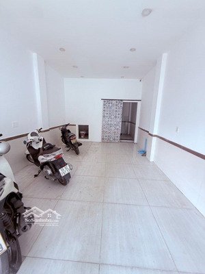 cho thuê mặt bằng đường ngô gia tự p2 q10 - 65m2 - 35 triệu