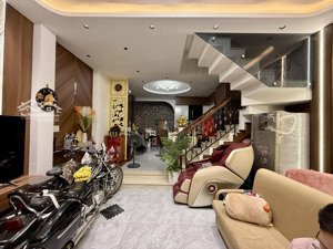 bán nhà trung tâm tân bình p15 hẻm ôtô 4tầng 54m2 ngang 5m 4pn tặng full nội thất nhỉnh 8tỷ tl