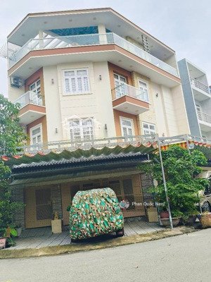 bán biệt thự lô góc , kdc bình điền, quận 8 , 140m2(9x17) _ nhỉnh 12 tỷ , nhà mới tiện vừa ở vừa kd