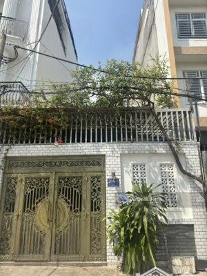 bán nhà hxh phan văn trị dt: 5x21m gần chợ cây thị phan văn giá:11.5 tlgần chợ cây thị phan văn trị