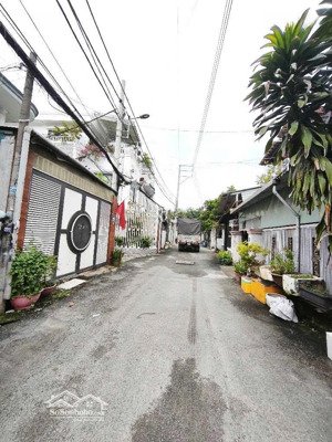 nhà 2 tầng, dt: 125m2 (5,5x21) 7tỷ, đường lê văn khương, p. thới an, q12, (dòng tiền 15tr/th)