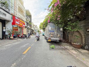 nhà shr 11,5m x 25m, đúc 2 lầu mặt tiền đường hiệp thành 18, ngay chợ giãn dân