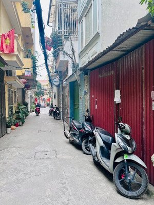 bán mảnh đất vàng phố đội cấn,ô tô 7 chỗ đỗ cửa,ngõ thông thoáng,3 bước ra phố,giá đầu tư 63m 12tỷ.