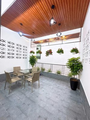 nhà bán sổ hồng riêng diện tich 44m²,cách ngã 3 cây xăng kim 150m