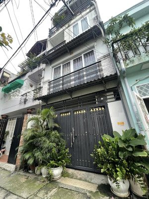 khách hàng săn được ngay căn nhà ngộp đường số 8 - linh trung - thủ đức