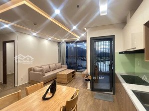 duy nhất căn ct2 view trực diện sông ngắm view pháo hoa sun grup đang đc bán giá tốt 4.5 tỉ