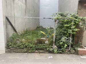 chủ cần tiền tiêu tết giảm chào mạnh
đất đẹp phố ngọc thuỵ -dt 39m khu vực thoáng gần trư