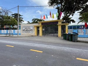 2 lô liền kề gần trường tiểu học số 1 hòa sơn.hòa vang-đà nẵng..diện tích 125m/ 1 lô..