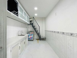 vài bước ra xe hơi - nơ trang long bình thạnh - 2 tầng ở ngay - 1.98 tỷ - kết cấu 1 trệt 1 lầu 1 l