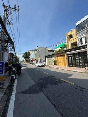 nhà 3 tầng mtkd đường 38 hiệp bình chánh thủ đức