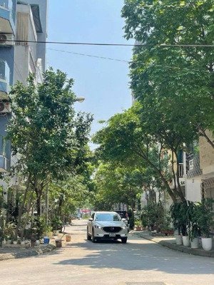 chậm là hết - bán nhà lk khu d dịch vụ yên nghĩa, không có căn thứ 2.