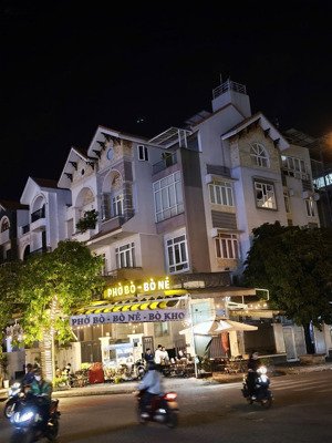 siêu phẩm căn góc 2mt kdc himlam - quận 7 - đường d1 (hoàng trọng mậu) (10x20) hầm 5 tầng tm 100ty