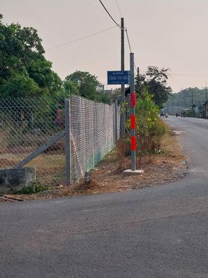 đất thổ cư 100%, mặt tiền đường tăng thị hội