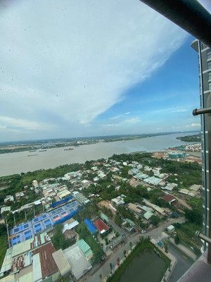 thật 100%- bán căn 3pn giá rẻ nhất tại the beverly, view trực diện sông cực đẹp (còn thương lượng)