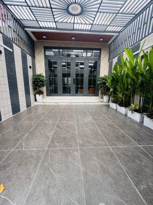 nhà đẹp khu vực mặt tiền tân thới nhất gần phan văn hớn ,đường oto chạy rộng 10m thông thoáng