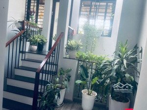 nhà mới đón tết trung tâm đại mỗ nhiều tiện ích xung quanh