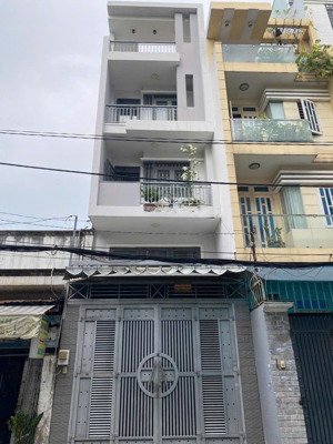 nhà đường mặt tiền đường thạch lam, 4m x 19m, 1 trệt lửng 2 lầu sân thượng, giá 15.5 tỷ