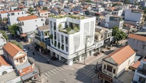 cho thuê siêu phẩm nhà mặt phố trần đại nghĩa, vị trí đắc địa, diện tích: 152m2x4tầng, mặt tiền 14m