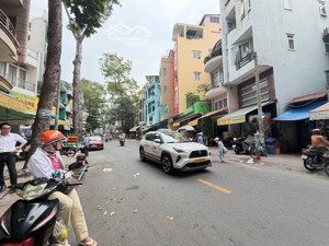 mặt tiền kd - 3 tầng - q11 - lý nam đế - gần tttm lotte mart - nhỉnh 6 tỷ