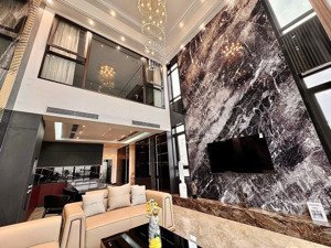 hơn 20 tỷ trung tâm cầu giấy, nhà 7 tầng thang máy, gara ô tô, sát phố, ngõ thông, 60m2, giá 26 tỷ