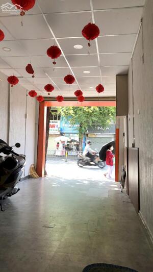 Vị trí đẹp! Sát mặt tiền Lê Quang Định P7 Q. BT - nhà cấp 4 tiện xây mới - 4,5x20m - chỉ 10,x tỷ TL