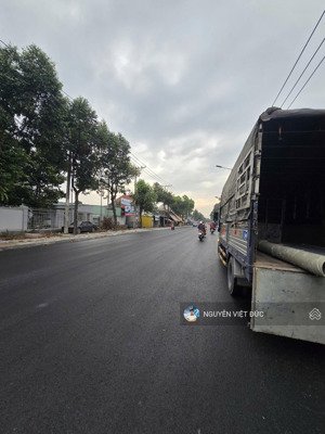 bán gấp 535m2 đất mặt tiền hai bà trưng dĩ an ngay sân vận động và trung tâm y tế tp dĩ an