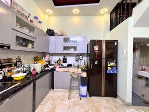 vip bờ kè trường sa - sau lưng căn mặt tiền - 41m2 - 4tầng - 5pn - mới đẹp ở ngay - nhỉnh 8tỷ