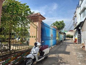 bán đất cách bờ kè bửu long 20m, cách đường huỳnh văn nghệ 90m thư)