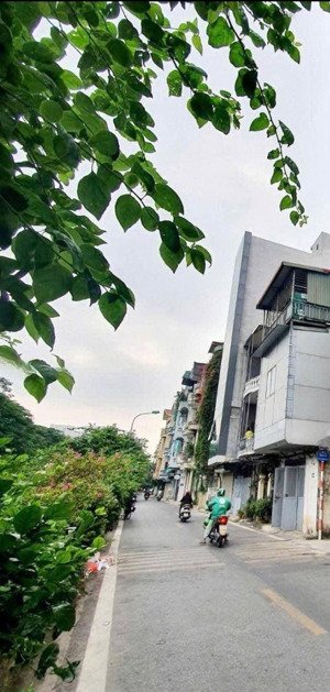 * bán nhà nguyễn an ninh, hoàng mai; mp; ô tô ngủ; dt42/50 m2; 05 tầng; mt 5.6m; 16.3 tỷ