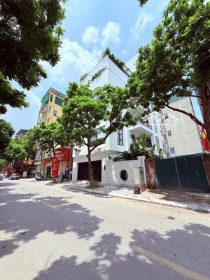 mặt phố quận tây hồ - 80m2 - 10 tầng - có hầm - view hồ - dòng tiền ổn định