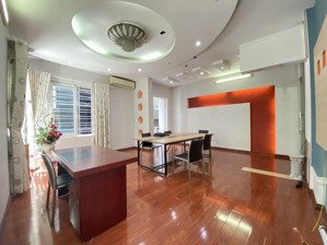 chính chủ cho thuê sàn văn phòng full đồ tại 73 hoàng ngân giá 6 triệu