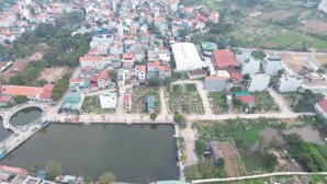 duy nhất còn 1 lô nhỏ. dv bé đg ô tô tránh nhanh giá hơn 5 ty