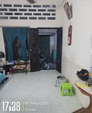 bán nhà 2 tầng trung tâm q10 hẻm nguyễn duy dương 4,9 tỷ