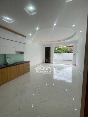 nhà hiếm -yên bệ-kim chung -38m -5 tầng -7t.ỷ