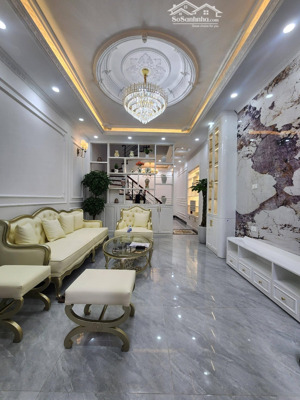 bán nhà thịnh quang đống đa dt 47m x 5t x mt 4,2m giá 20,5 tỷ có thương lượng