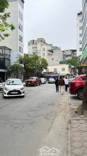 bán nhà dịch vọng hậu cầu giấy dt 140m x c4 x mt 11m giá 99,9 tỷ có thương lượng