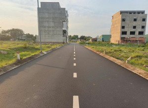 chỉ 1,2tỷ ? sở hữu ngay lô đất sổ riêng thổ cư - đường xe tải tránh - tp thủ đức - kề ql13