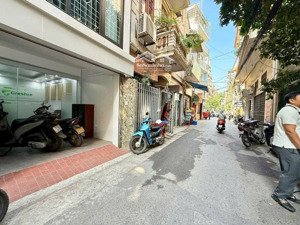 nhà xuân la, trung tâm tây hồ, hồ tây, nhà đẹp ở ngay,duy nhất 1 căn dân xây chắc chắn