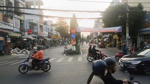 bán nhà 4 lầu 80m2, đường 15m tại phước bình, quận 9, sát vách global city giá 10 tỷ 7 (tl mạnh)