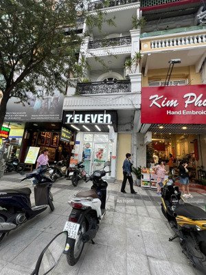 khan hiếm! bán nhà mặt tiền lê lợi p. bến nghé quận 1. dt 4 x20 (2 tầng - hđt 190 triệu) giá 70 tỷ