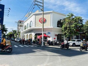 bán nhà góc 2 mặt tiền nguyễn văn trỗi, dt: 11x10m 2 lầu, hđt: 80 tr/tháng - giá bán: 37 tỷ tl