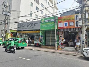 bán nhà mặt phố đường hùng vương, phường lộc thọ, tp. nha trang ( khu phố tây đông đúc khách sạn