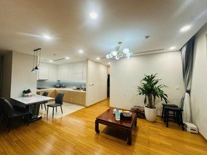 cho thuê cc tại sunshine city, 20 triệu, 100m2, nội thất đầy đủ, chính chủ