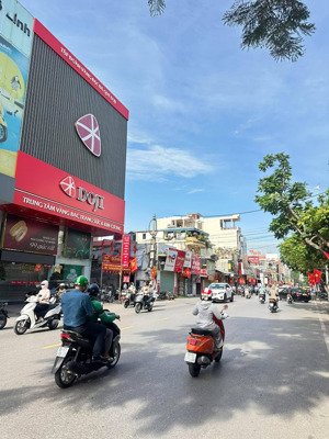 mặt đường tô hiệu - 150m2 - mặt tiền 7,8m - nhiều tầng cũ - giá cực tốt 30,5 tỷ