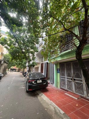 phân lô văn quán 40m 4 tầng + lửng ô tô tránh vỉa hè gần hồ văn quán chỉ 13tỉ