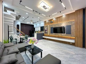 ngang hơn 5m - bùi quang là - gần e mart 2 - 61m2 3 tầng