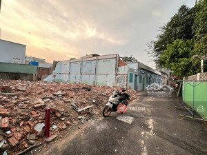 siêu phẩm nhỉnh 5 tỷ đất linh chiểu 60m² đường xe tải, gần hoàng diệu 2- thích hợp xây chdv