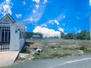 CHỦ GỬI BÁN 10X56M CẠNH KCN BECAMEX, GẦN QUỐC LỘ, DÂN ĐÔNG. GIÁ 580TR SỔ SẴN