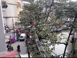 siêu hiếm tòa căn hộ 6 tầng ngõ 79 cầu giấy thang máy 65m2 nở hậu view hồ ô tô dòng tiền khủng